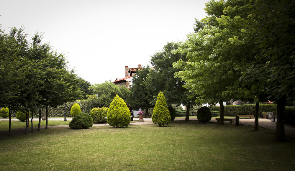 אחו Hotel Palacio De La Pena Cantabria מראה חיצוני תמונה